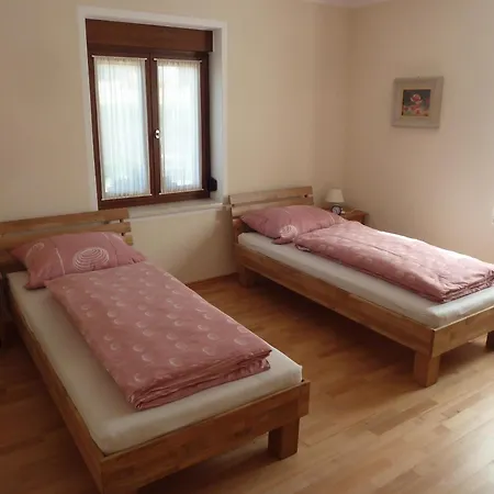 Apartment Schindler *